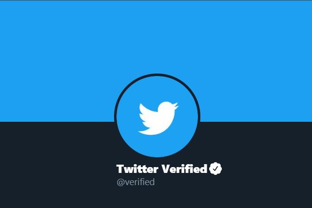 How A Twitter Blue Checkmark Can Earn Trust For Your Brand In 2021
